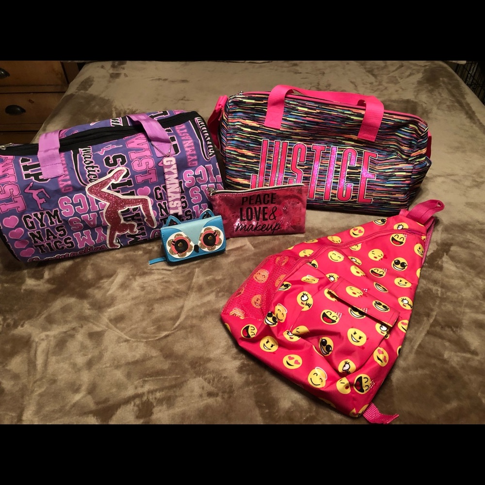 Bundle of bags/wallet